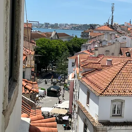 Apartment Uau, Amazing View Lisbon